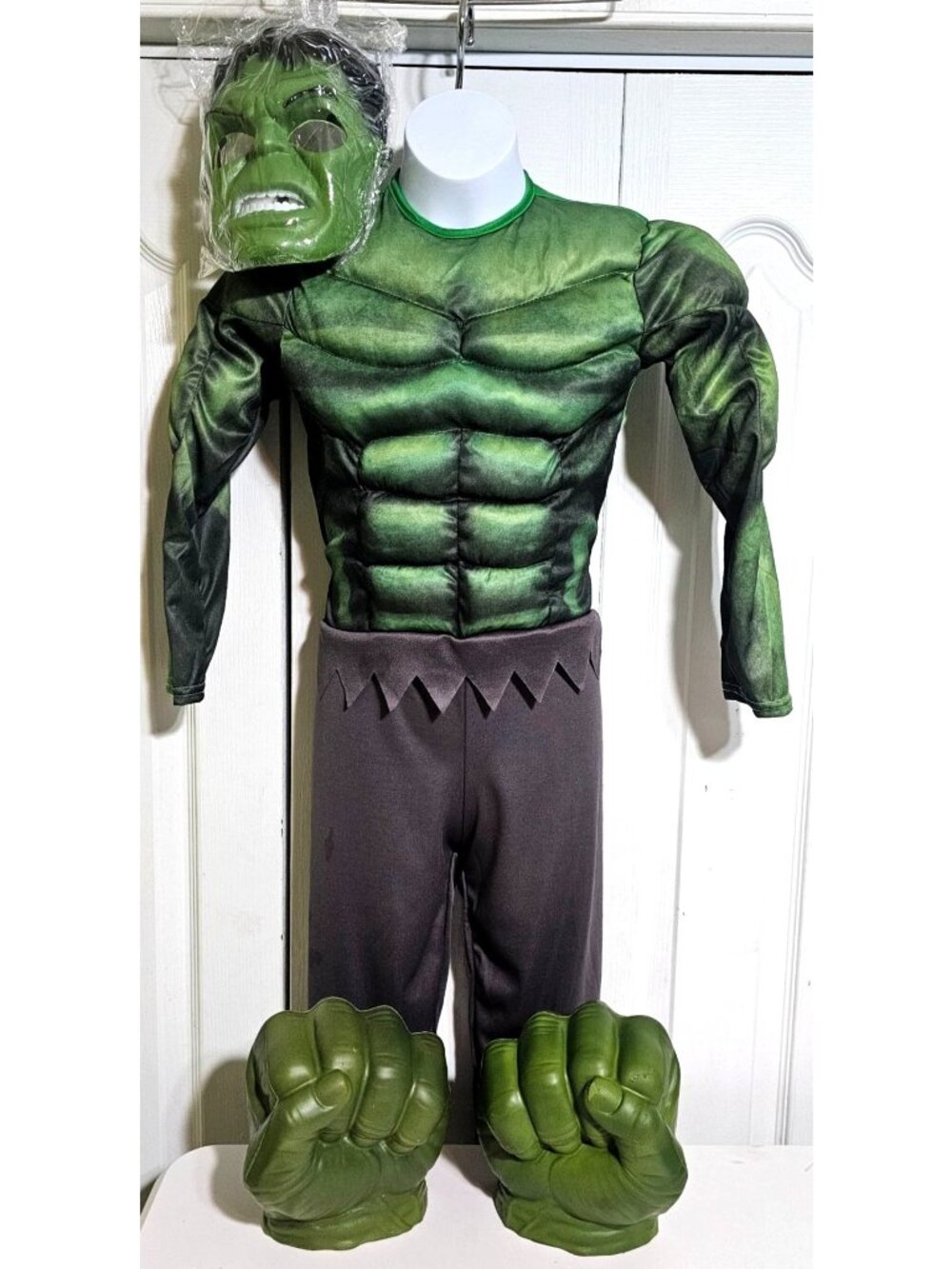 Hulk Muscle Costume Boys 7-8 Mask Hasbro Foam Smash Fist Gloves Marvel Avengers